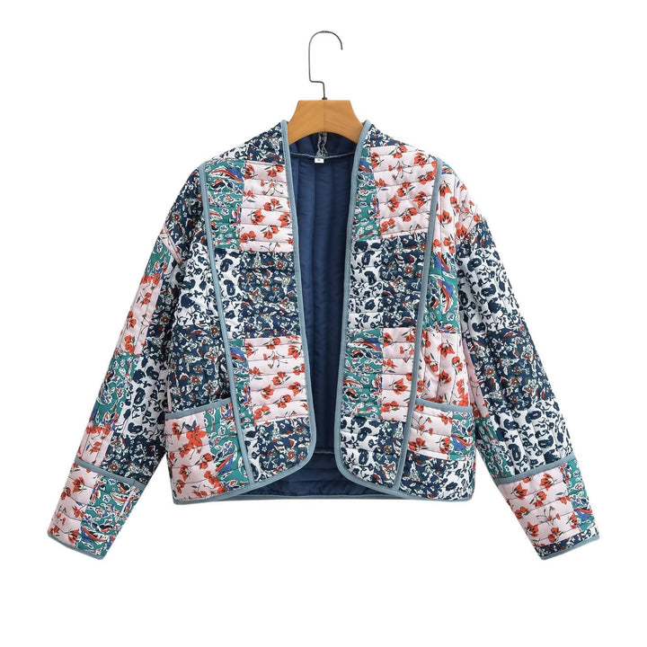 Veste blazer matelassée pour femme avec motif floral et contour élégant Chic & Stil