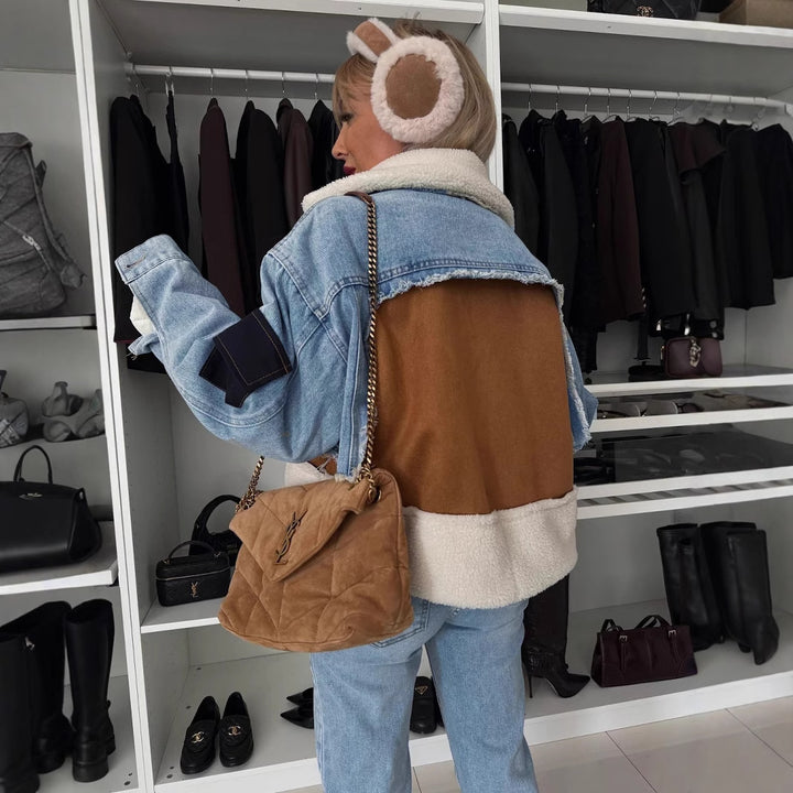 Veste en jean matelassée décontractée pour femmes avec des combinaisons de couleurs Chic & Stil