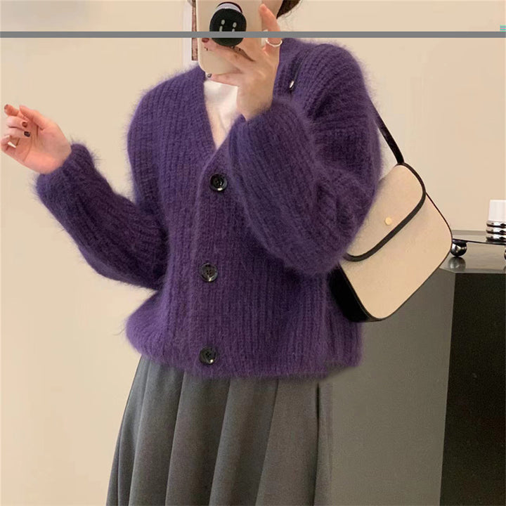 Cardigan tricoté confortable pour femmes avec un matériau exceptionnellement doux et une fermeture à boutons pratique Chic & Stil