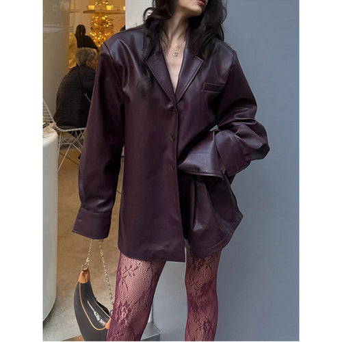 Jacket for women in faux leather with a modern oversized style Amarae
