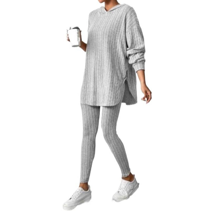 Women's Comfortable Lounge Set with Hood and Slim Pants Lune London