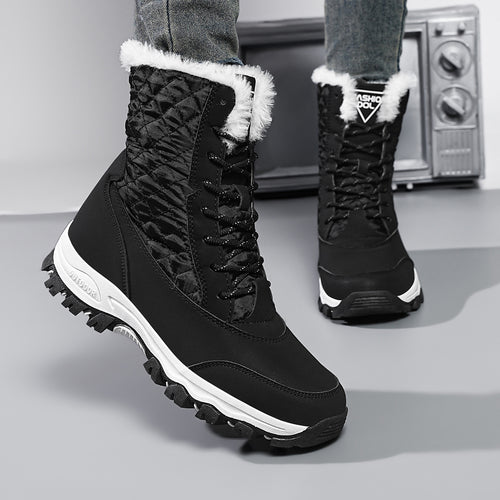 Women's winter boots with insulated inner lining and non-slip outsole Amarae