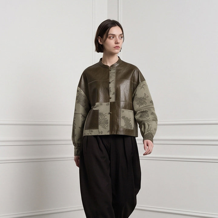 Women's short jacket in leather look and jacquard with stand-up collar Amarae
