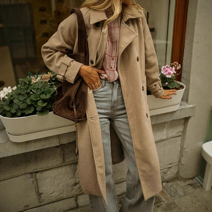 Elegant wool coat for women with practical belt Lune London