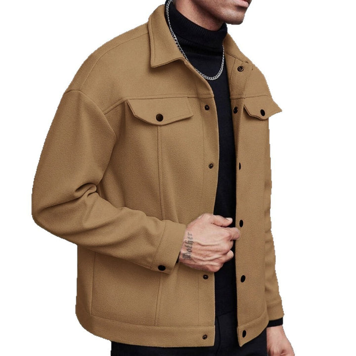 Trendy overshirt for men with practical pockets and snap closure Lune London