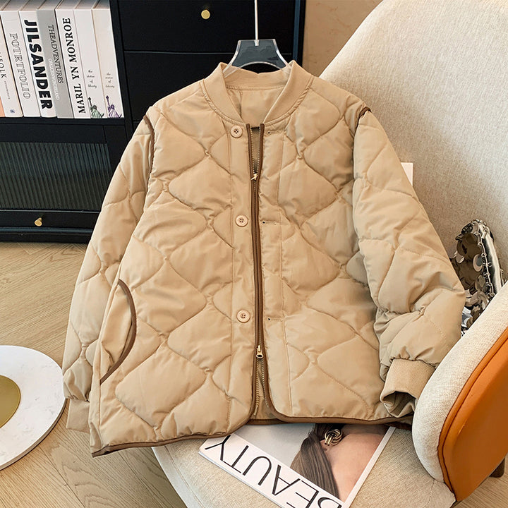 Ladies quilted jacket with zip and practical pockets Amarae
