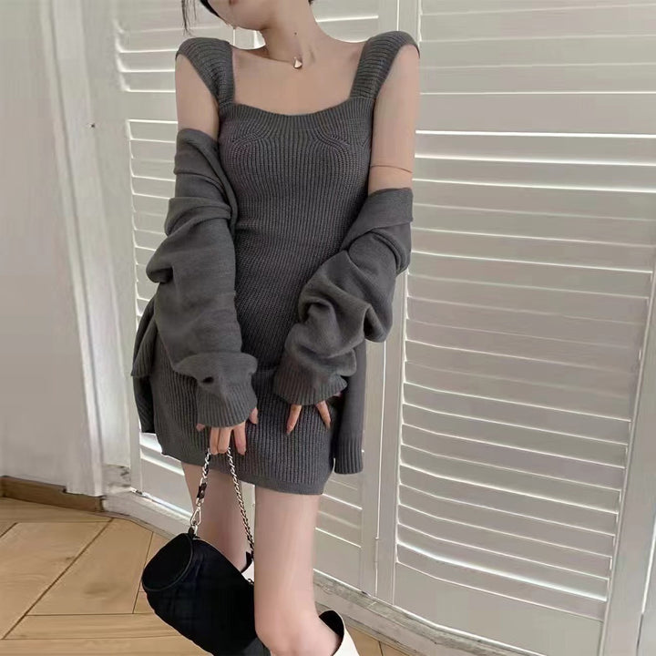 Robe longue en tricot pour femme avec décolleté en V profond et patte de boutonnage décontractée Chic & Stil