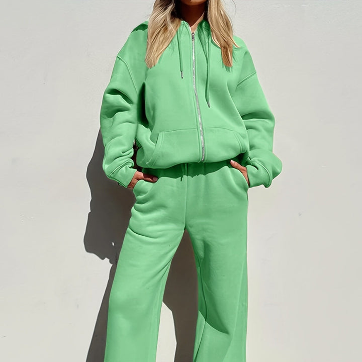 Ensemble Décontracté pour Femmes avec Sweat à Capuche Oversize Moderne et Pantalons Amples Style Chic & Stil