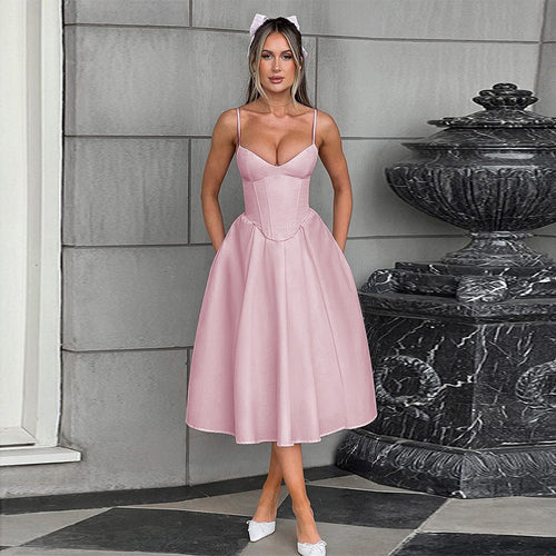 Women's Elegant Maxi Dress with Fitted Bodice and Flowing Skirt Amarae