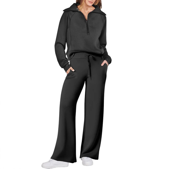 Lune London high-quality loose-fit women's sports set with high collar