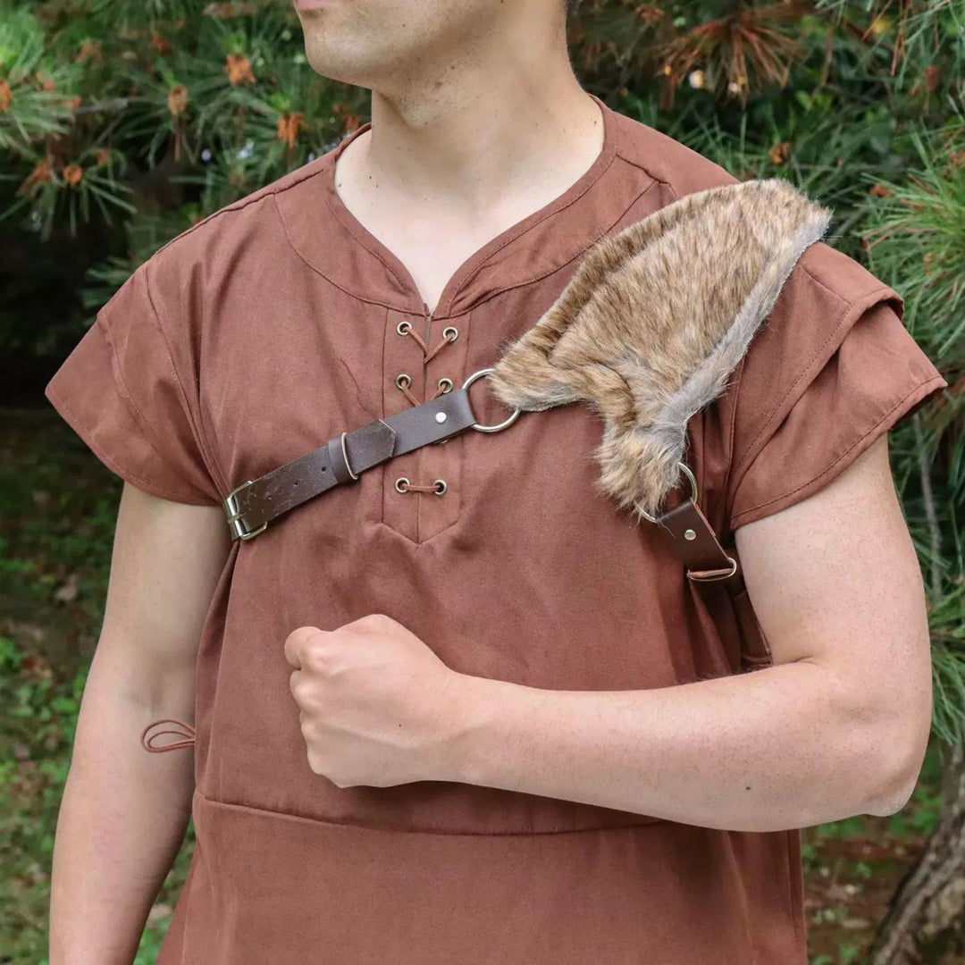 Men's shoulder strap with faux fur padding and adjustable leather strap Amarae