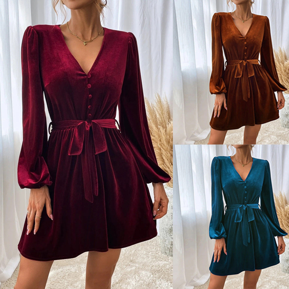 Robe en velours pour femme avec décolleté en V profond et ceinture à la taille Chic & Stil