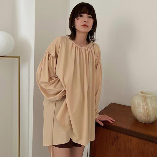 Top décontracté pour femmes avec des manches ballon Chic & Stil