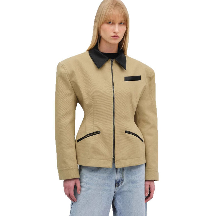 Trendy women's short jacket with contrasting collar Lune London
