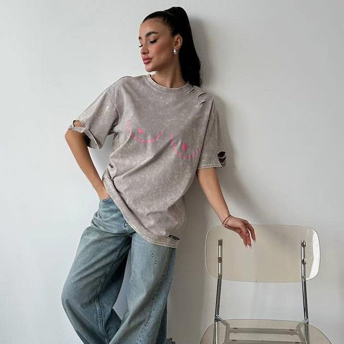 Oversized T-shirt for women with creative print and relaxed fit Lune London