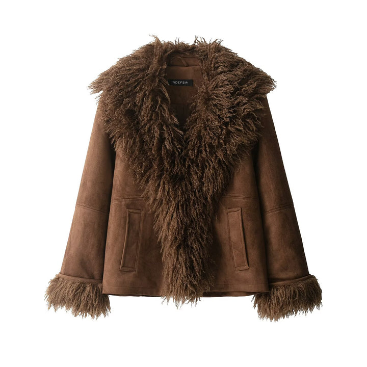 Women's Lambskin Look Coat with Voluminous Teddy Collar Amarae