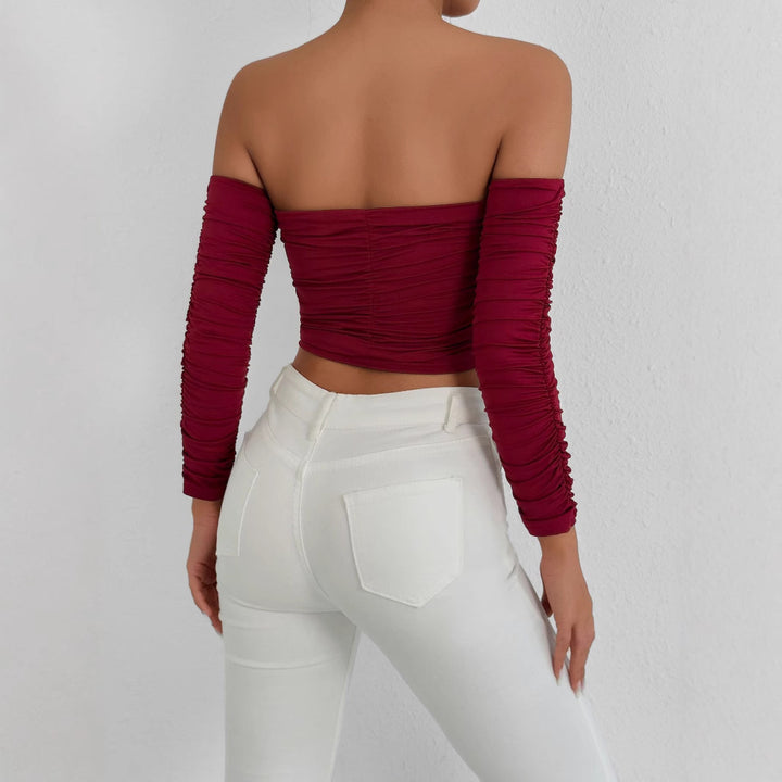 Women's top with off-shoulder design and sophisticated gathering Lune London