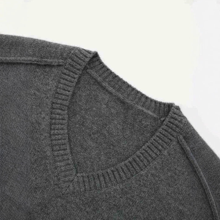 Pull V côtelé pour femmes en laine de haute qualité Chic & Stil