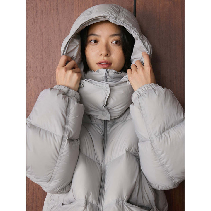 Women's short-cut volume padded jacket with XXL hood and drawstring Amarae