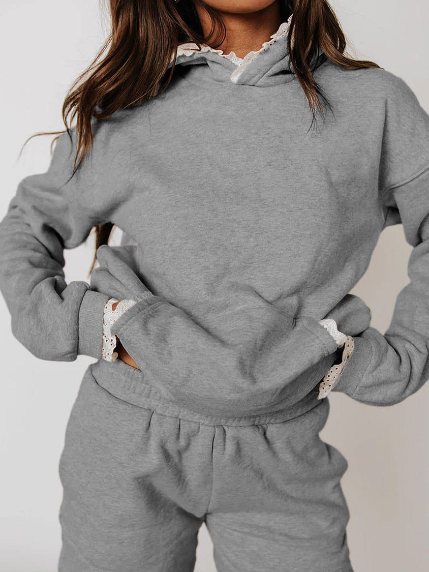 Casual hoodie set for women with decorative lace trim Lune London