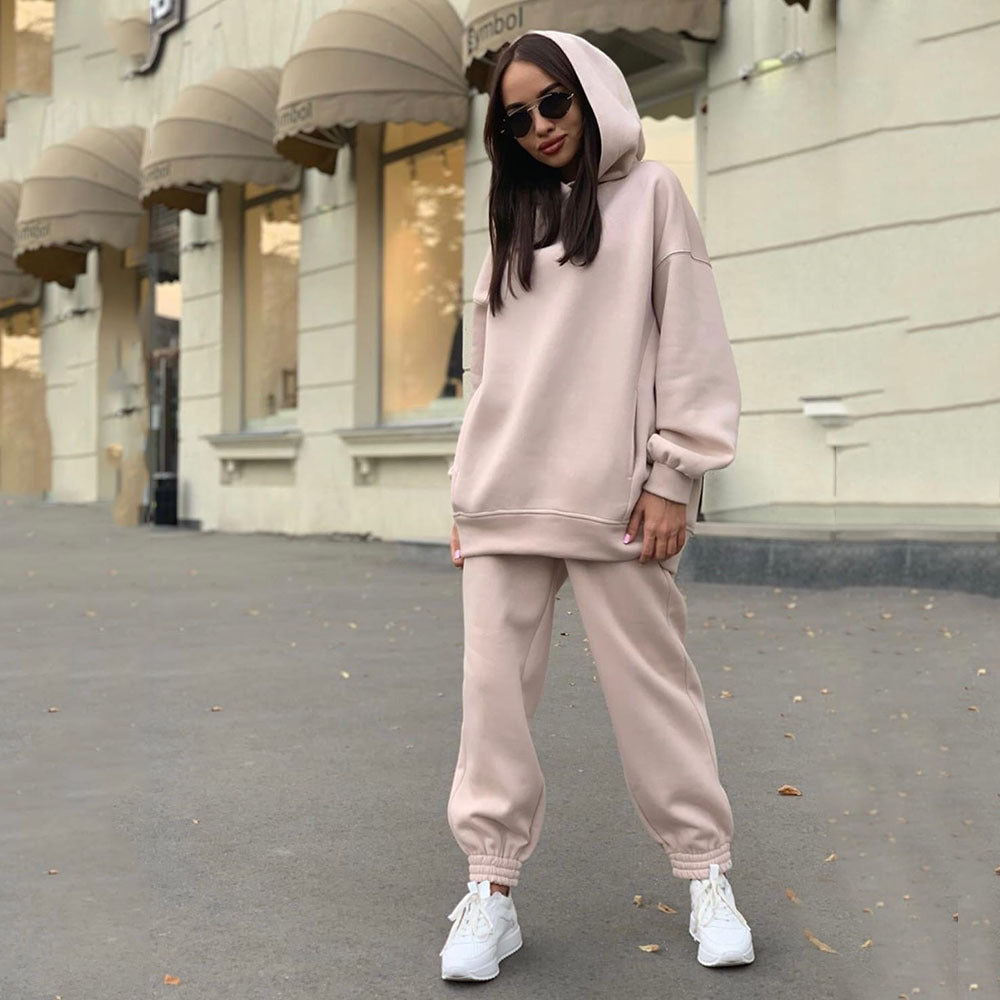 Casual and comfortable hoodie tracksuit set for women Lune London