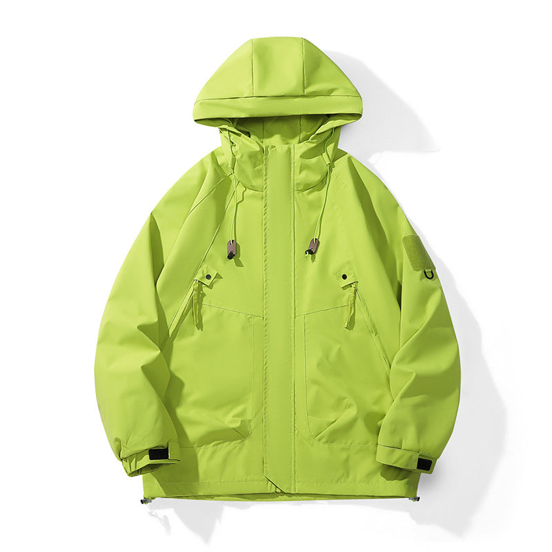 Technical outdoor jacket for women with adjustable hood design and practical pockets Amarae