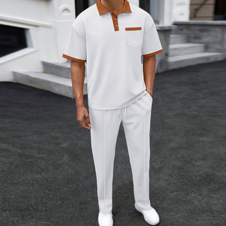 Leisure suit for men with textured polo and comfortable jogger pants Lune London