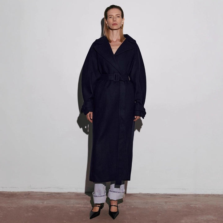 Ladies Elegant wool coat, fitted with belt Chic und Style