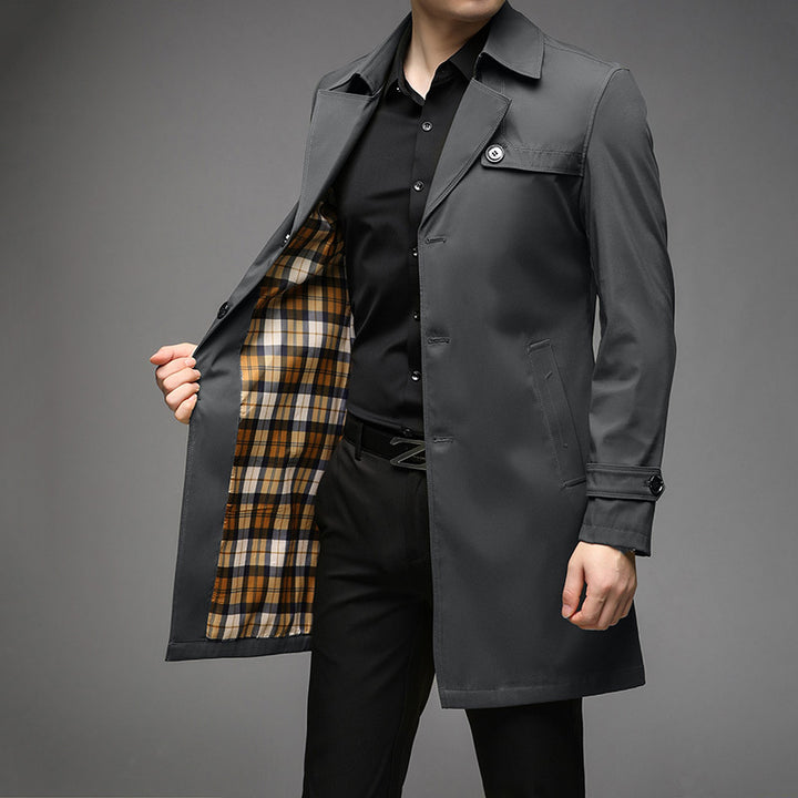 Men's Light Trench Coat with Tailored Fit, Chest Pockets and Adjustable Sleeve Straps Amarae