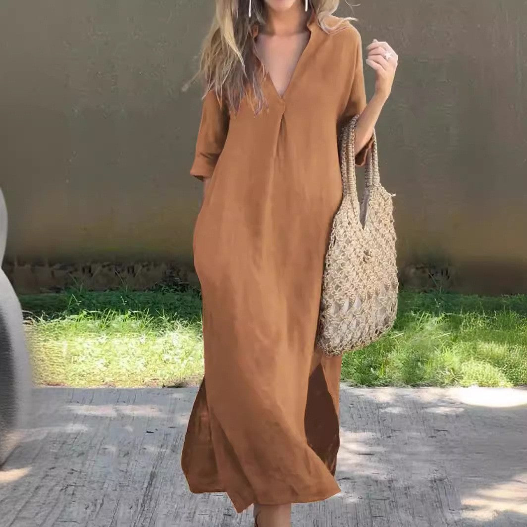Casual maxi dress for women with V-neck and side slits Lune London