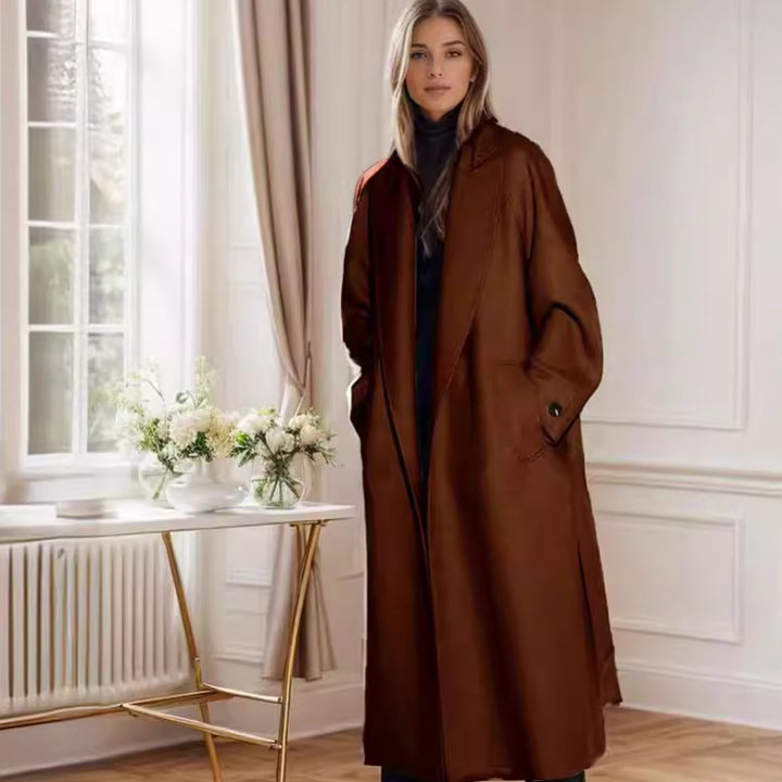 Ladies elegant duster coat with spacious pockets and modern cut Amarae