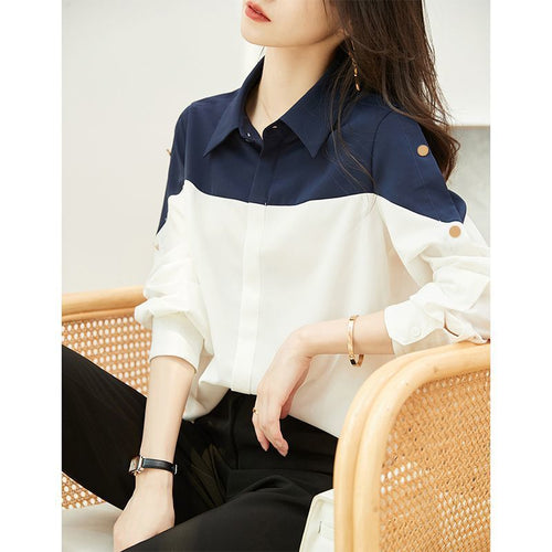 Blouse élégante pour femmes avec design color block Chic & Stil