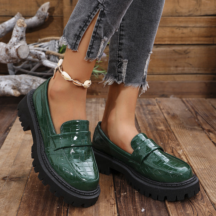 Women’s loafers with a modern croco design and a sturdy profile Lune London