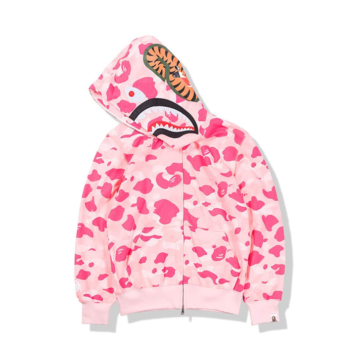 Women's hoodie jacket with modern camouflage design and high-quality cotton blend Lune London