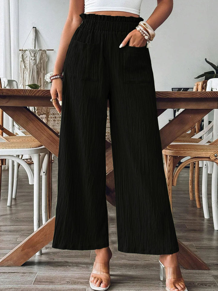 Casual and lightweight palazzo pants for women with elastic waistband and practical pockets Lune London