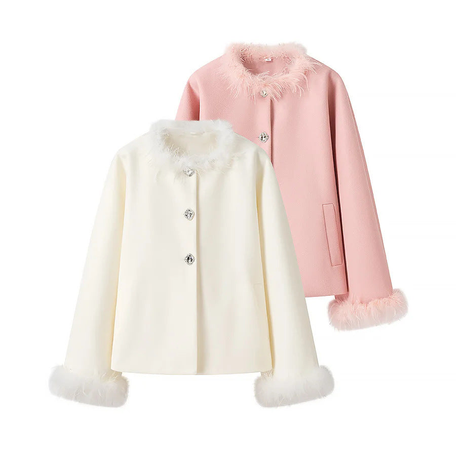 Elegant ladies wool jacket with plush collar and practical pockets Amarae