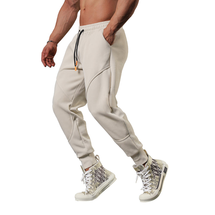 Men's sports pants with innovative fit Lune London
