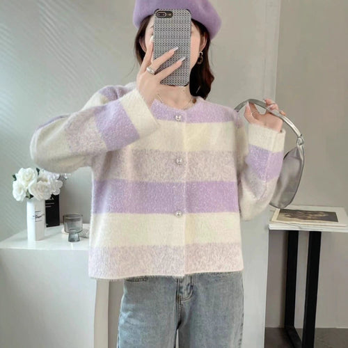 Cardigan Femme Douillet avec Boutons en Perles Chic & Stil