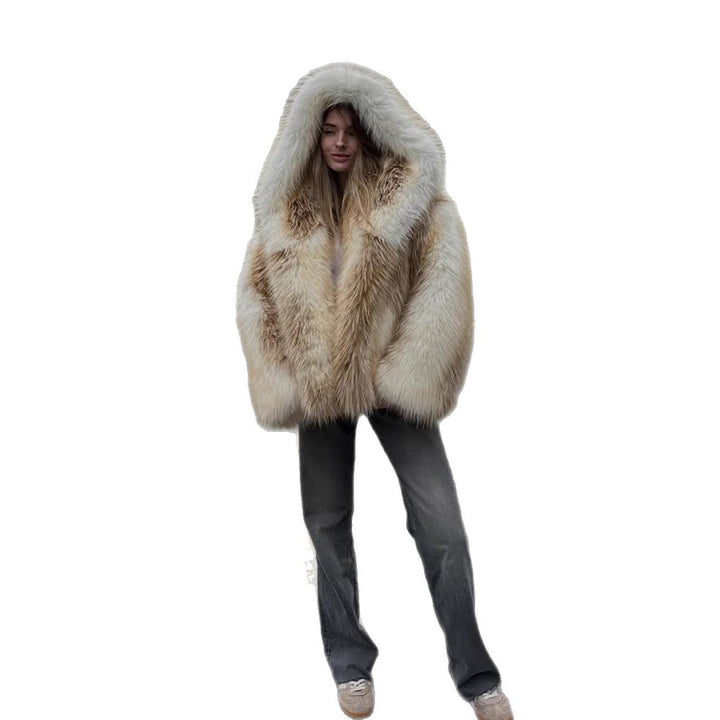 Ladies luxurious short-cut faux fur bomber with voluminous shawl collar and contrasting fur accents Amarae