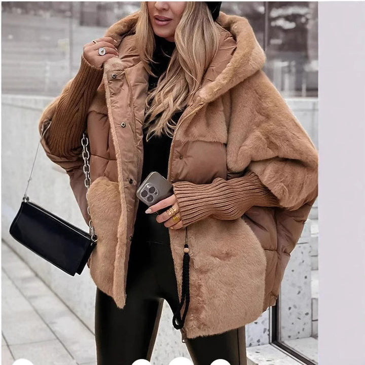 Mode femme veste matelassée avec garniture en fourrure luxueuse Chic & Stil
