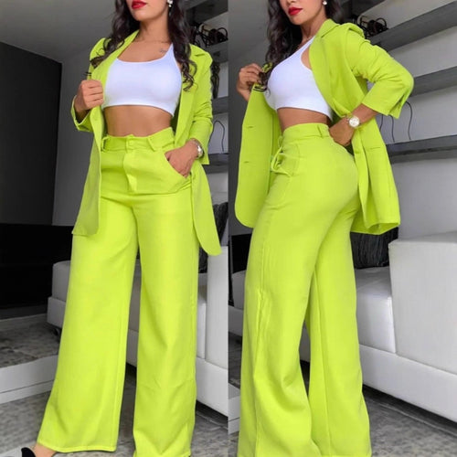 Two-piece women's business suit set with wide pants and fitted jacket Amarae