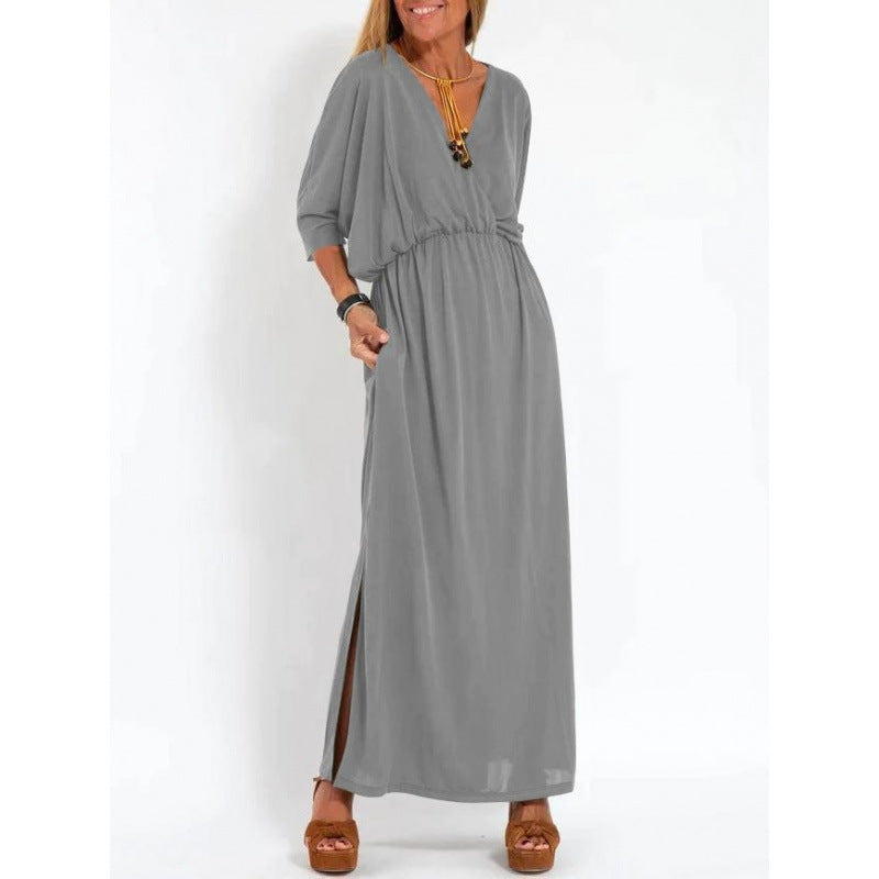 Casual maxi dress for women with V-neck and side slits Lune London