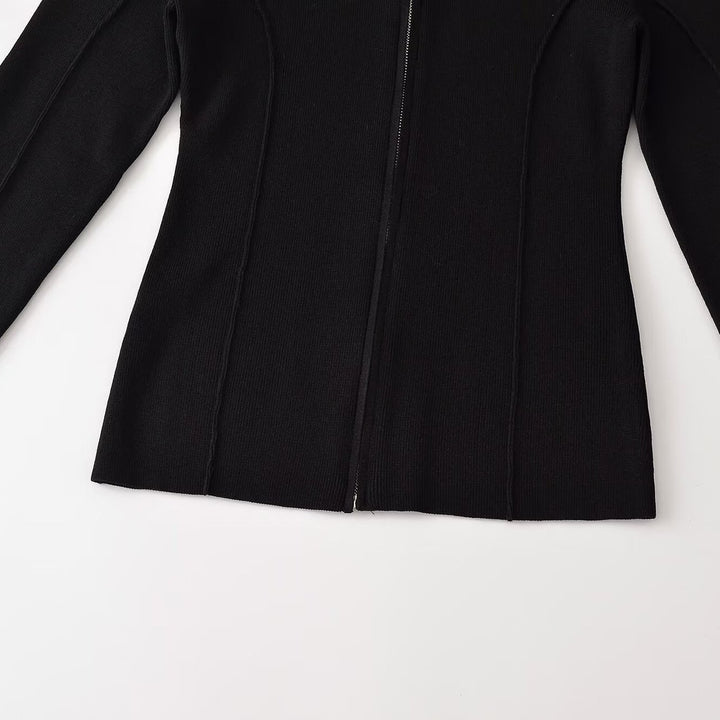 Ladies fitted fine knit jacket with stand-up collar and full-length zipper Amarae