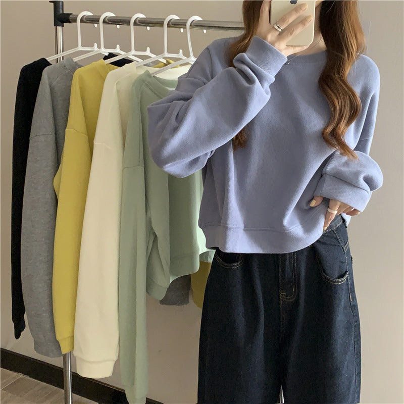 Women's casual cropped sweater made of soft cotton blend with stylish round neckline Lune London