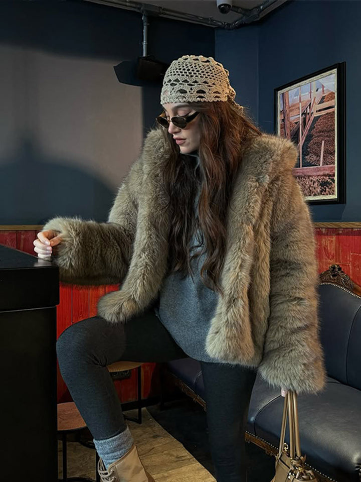 Women's Boxy Faux Fur Jacket in Teddy Look with Oversized Shawl Collar Amarae