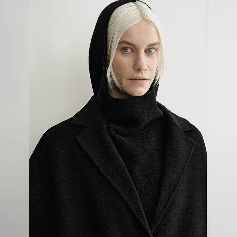 Pull en maille confortable pour femme avec capuche Chic & Stil
