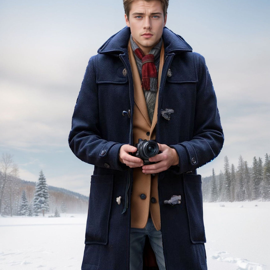 Elegant Duffle Coat for men in high-quality wool with hood and practical buttons Amarae