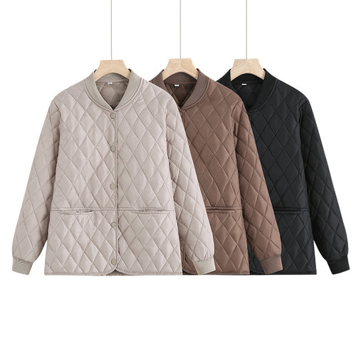 Women's quilted transition jacket with practical pockets and elastic cuffs Amarae