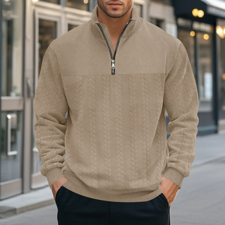 Stylish knitted sweater for men with half-zip closure Lune London