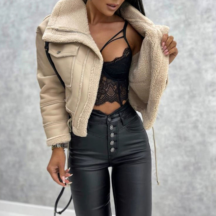 Short leather biker jacket for women in lamb Amarae